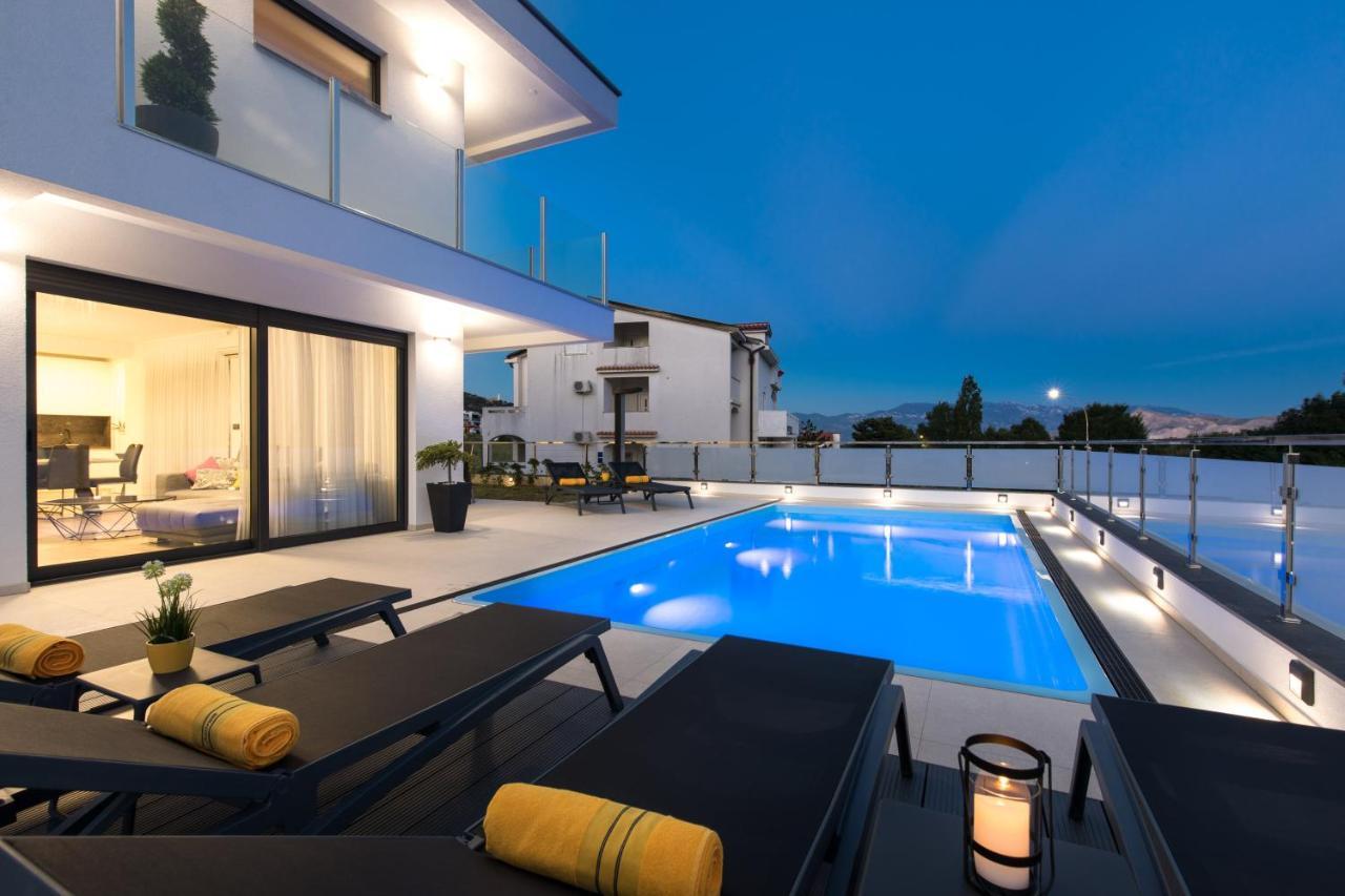 Villa Supernus With Heated Pool Baska  Exterior photo