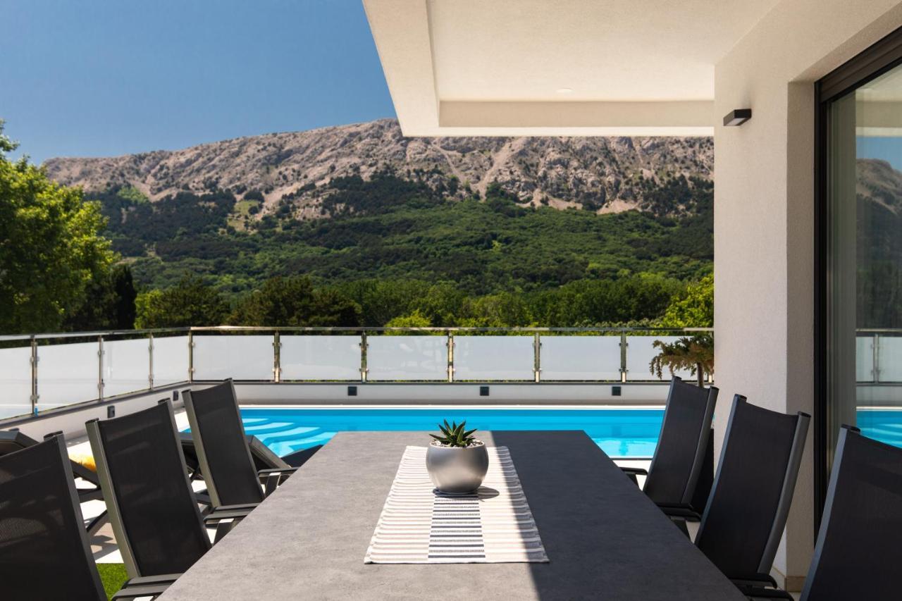 Villa Supernus With Heated Pool Baska  Exterior photo